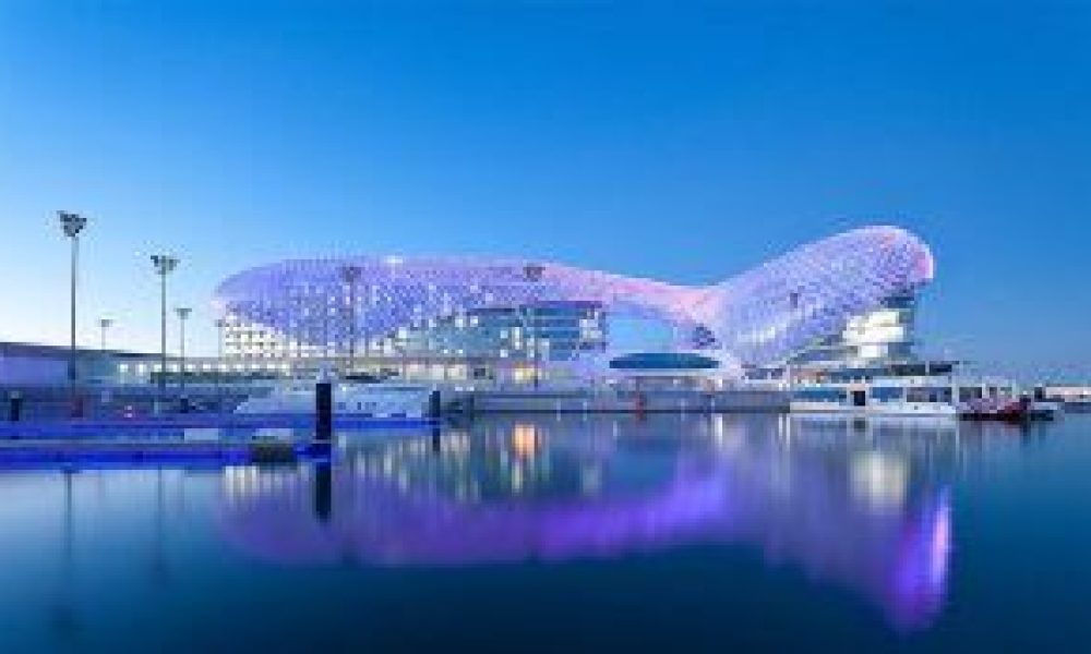 abu-dhabi-city-tour-2-300x174 (1)